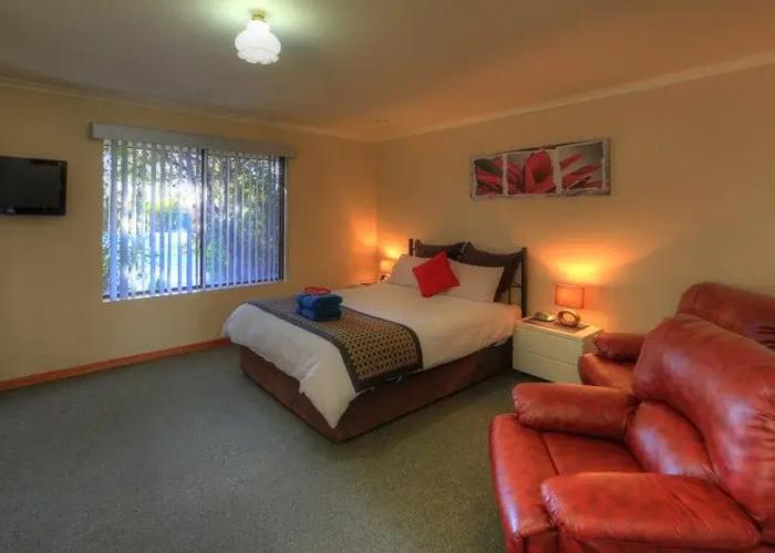 Mandurah Caravan & Tourist Park