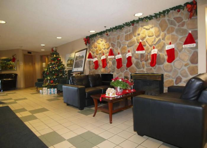 Travelodge by Wyndham Lacombe