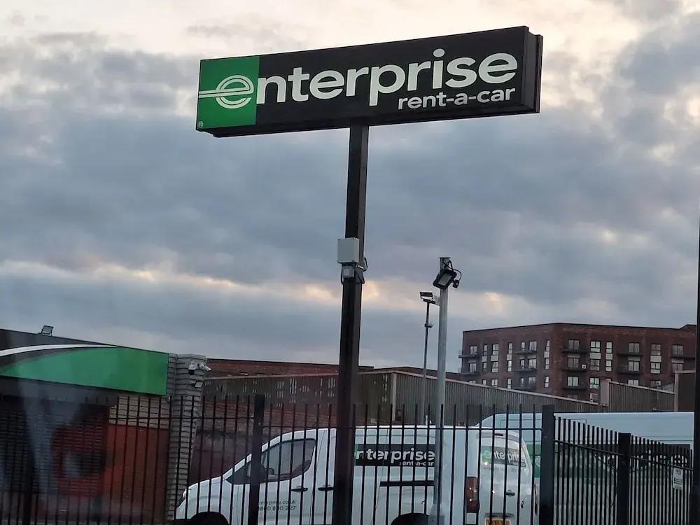 Birmingham - 2 Beds - Sleeps 3 - Free Parking