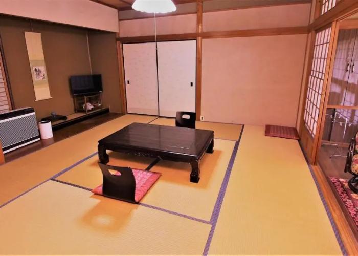 Saimonin Hotel