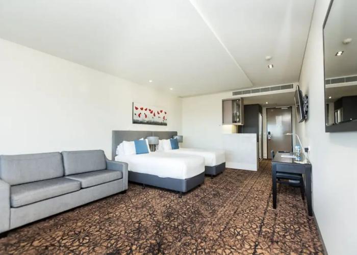 Alexandra Hills Hotel Suites