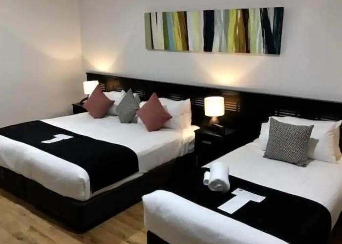 Alexandra Hills Hotel Suites