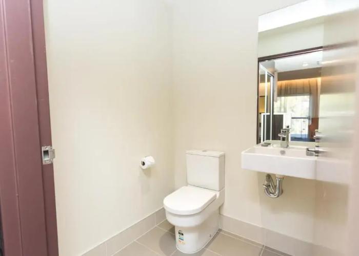Alexandra Hills Hotel