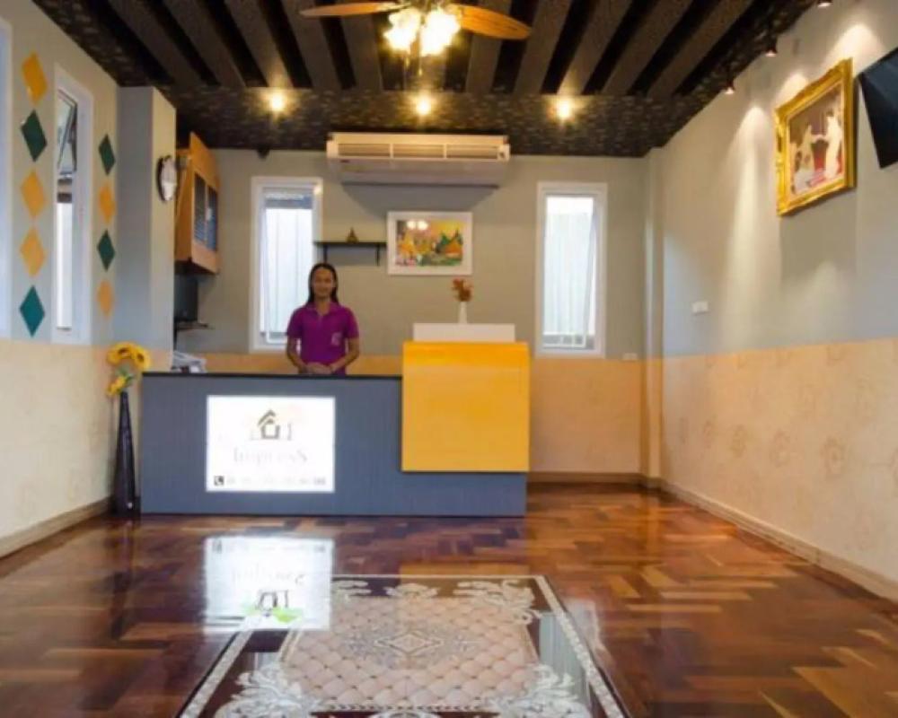 фото The Impress Sisaket