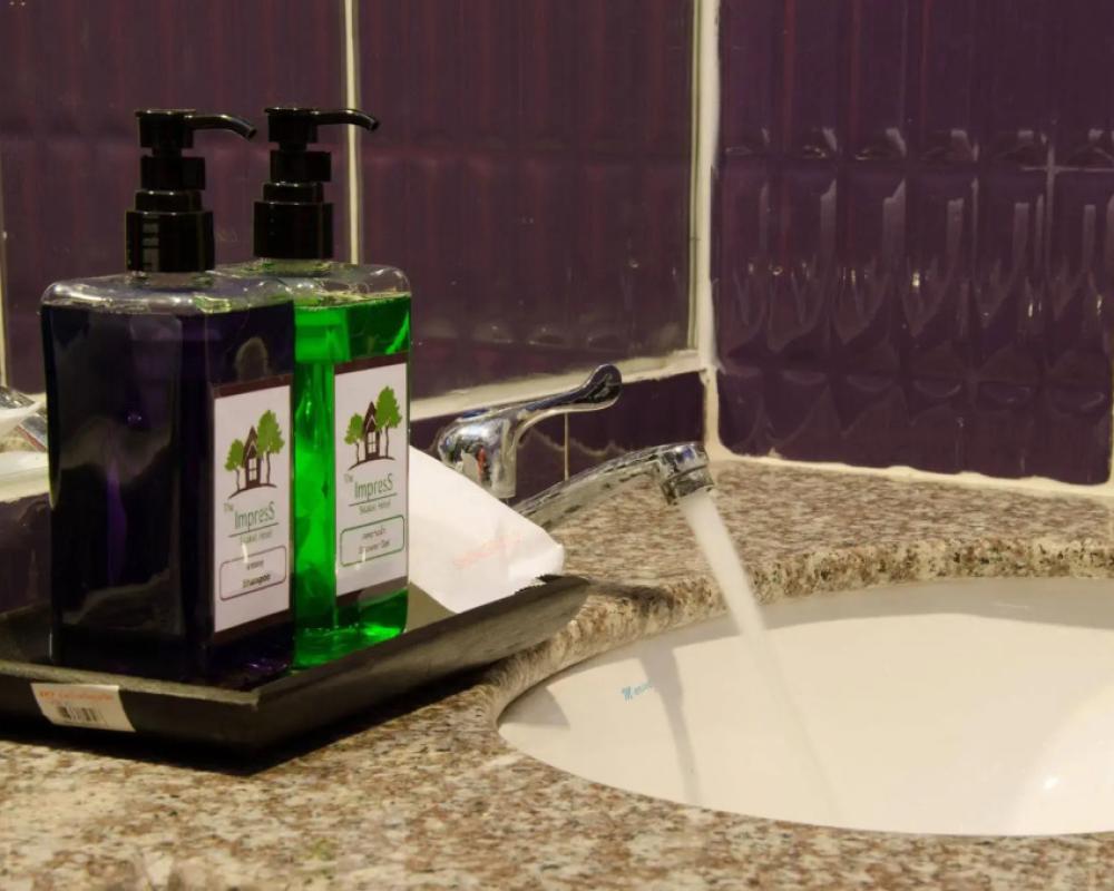 фото The Impress Sisaket