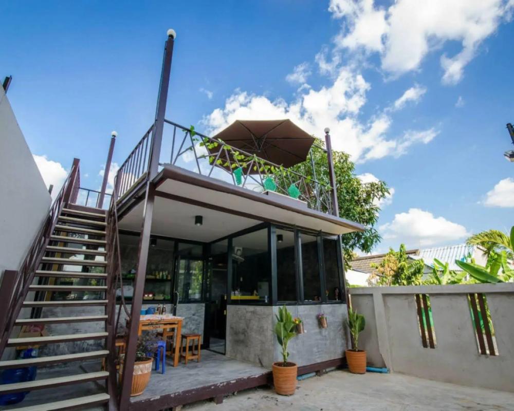 фото The Impress Sisaket