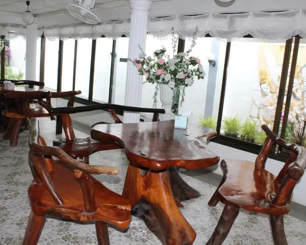 фото White Elephant Resort