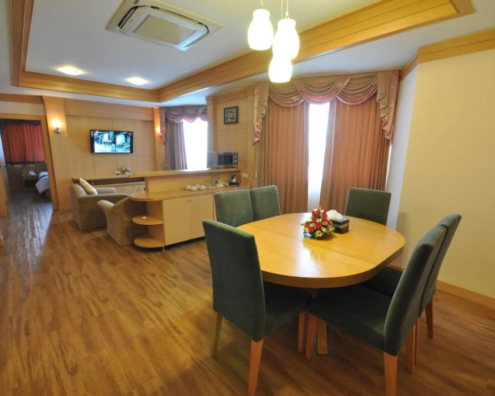 фото Thong Tarin Hotel