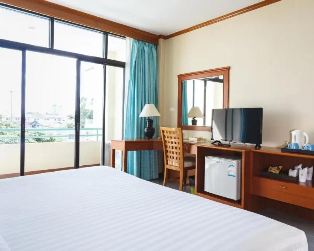 фото Surin Majestic Hotel