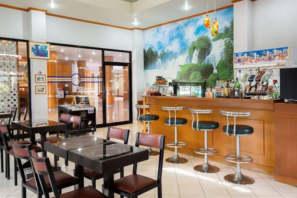 фото Surin Majestic Hotel