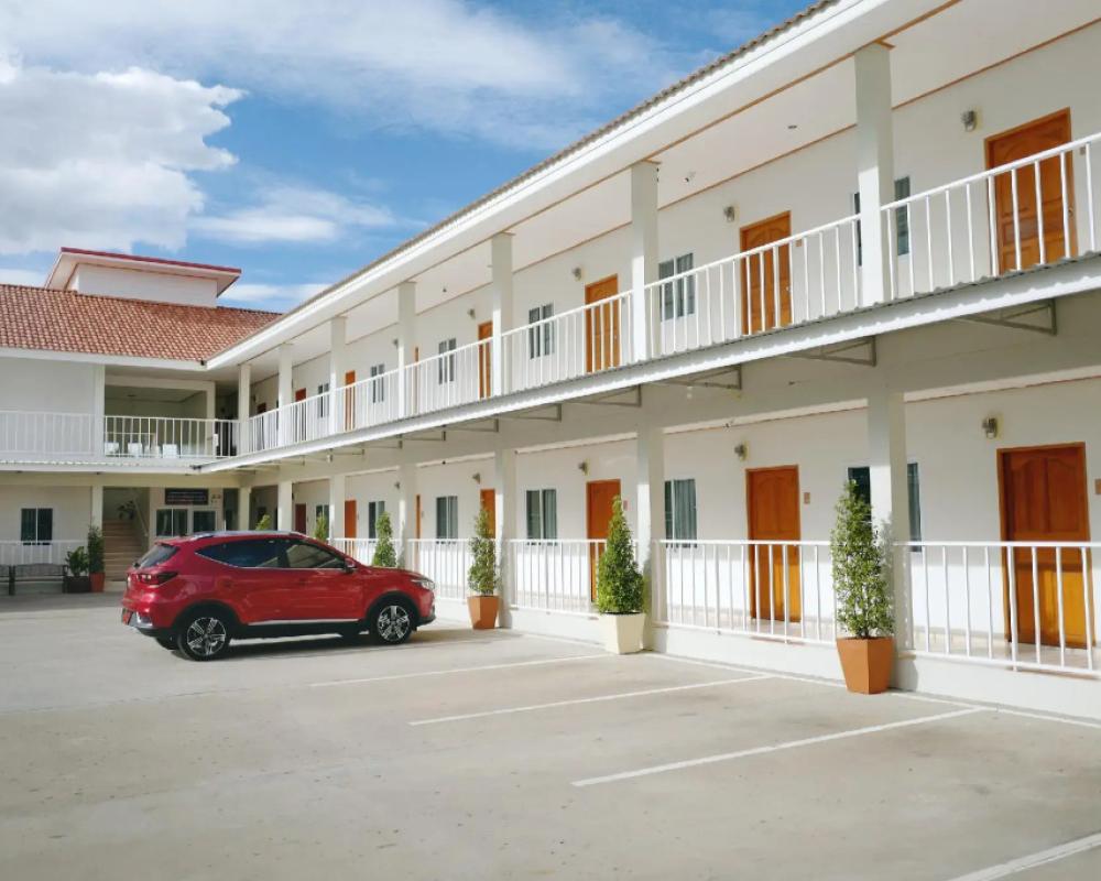 фото S-House Hotel Surin