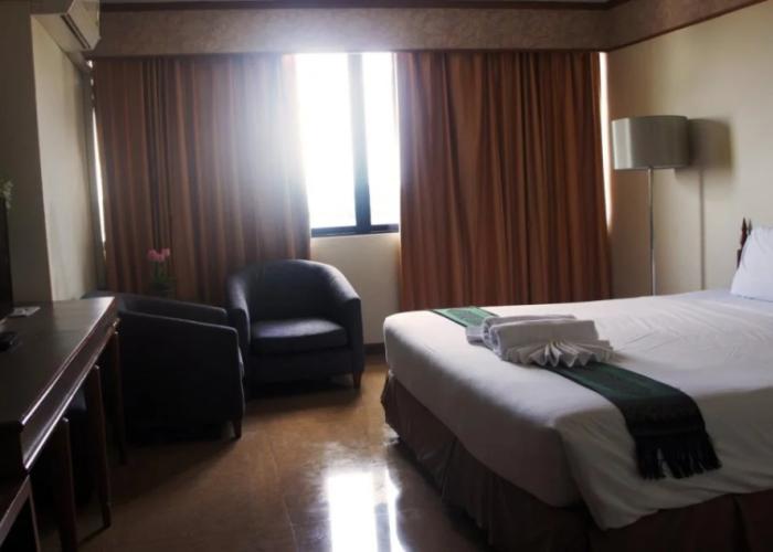 JP Emerald Hotel