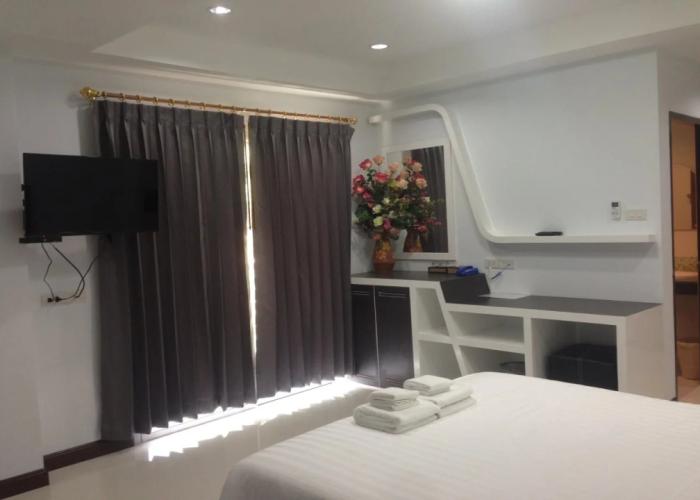 Praiyanan Place Hotel