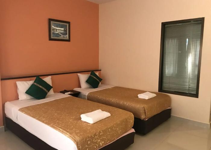 Ton Thong Resort Hotel