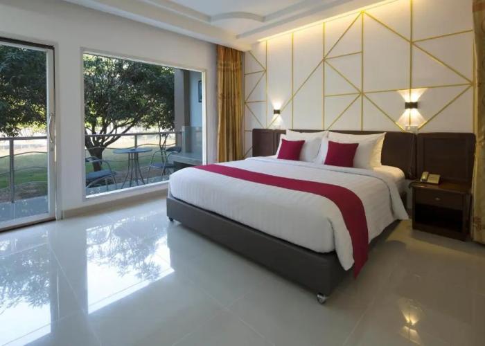 ARAYA HOTEL (SHA Extra Plus)
