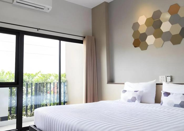 M2 Hotel