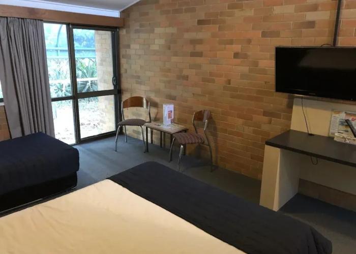 Bribie Island Hotel