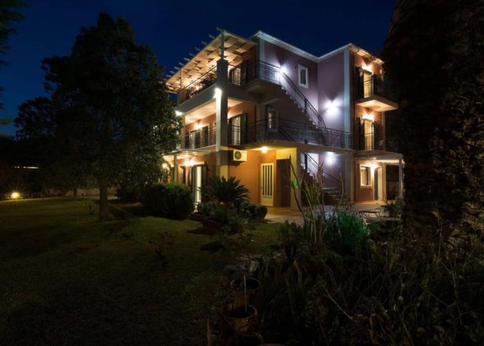 Dina Apartments
