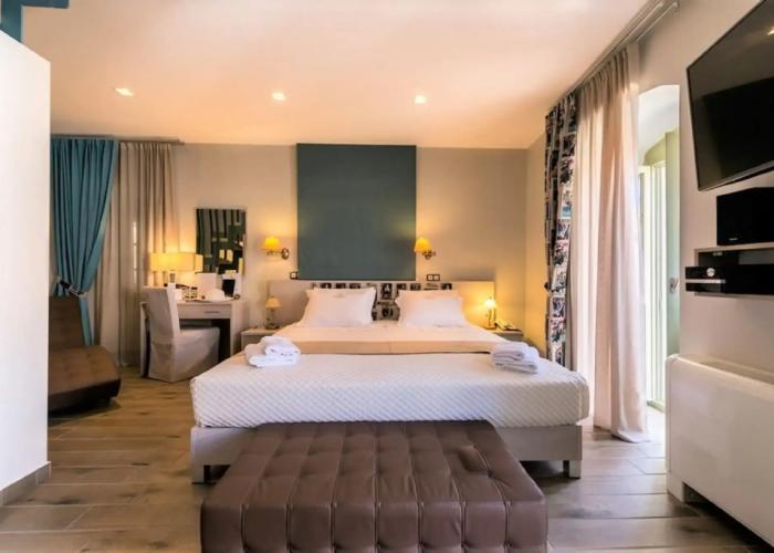 Fiscardonna Luxury Suites