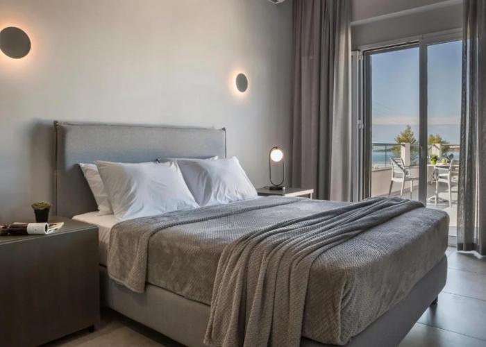 Limanaki Hotel