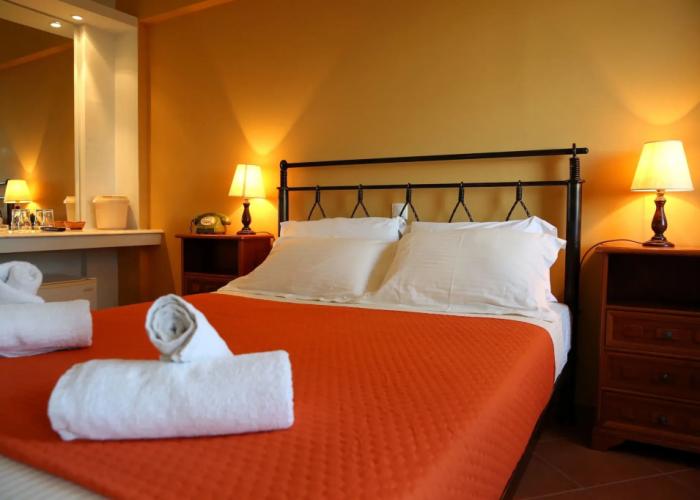 Sunrise Inn Hotel