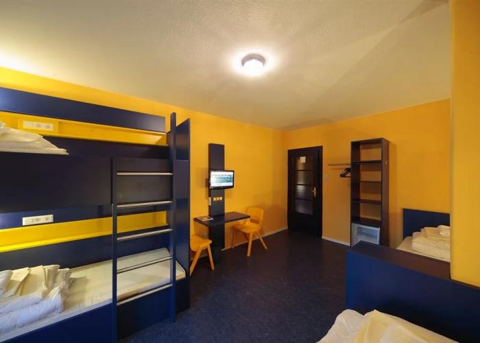 Bed'nBudget Expo-Hostel Dorms