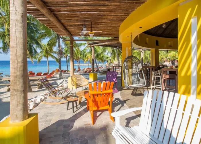 Blue Bay Villas