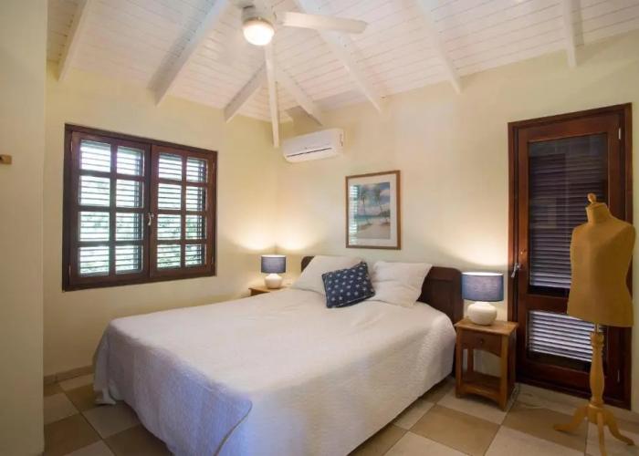 Blue Bay Villas
