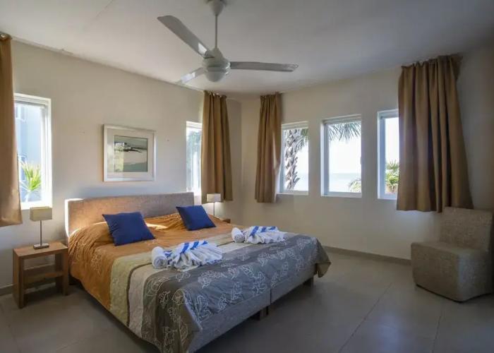 Blue Bay Beach Apartments