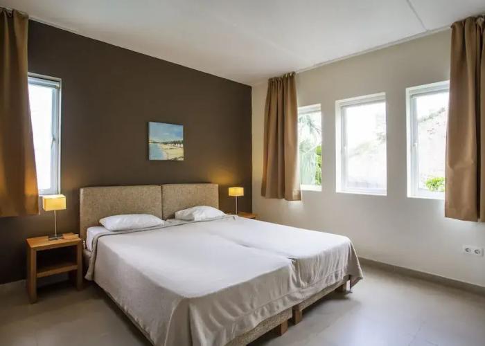 Blue Bay Beach Apartments