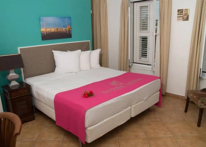 Scuba Lodge & Ocean Suites