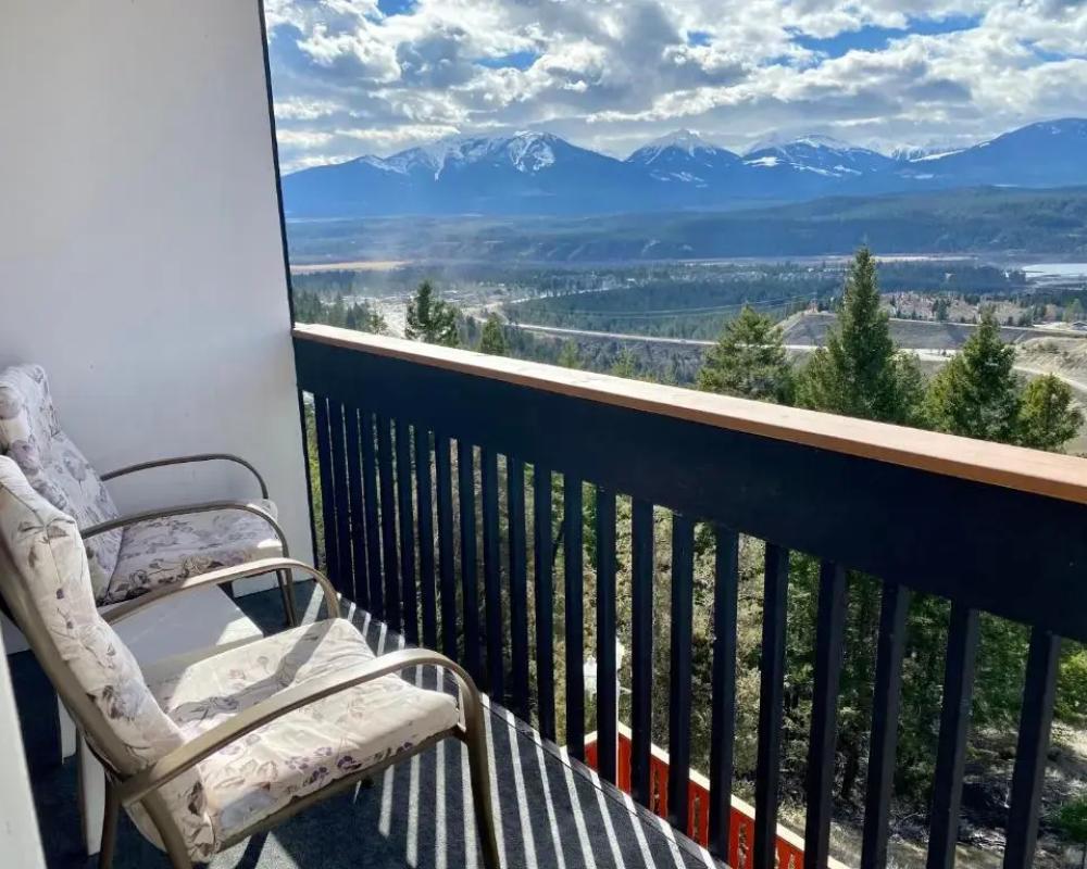 фото Rocky Mountain Springs Lodge
