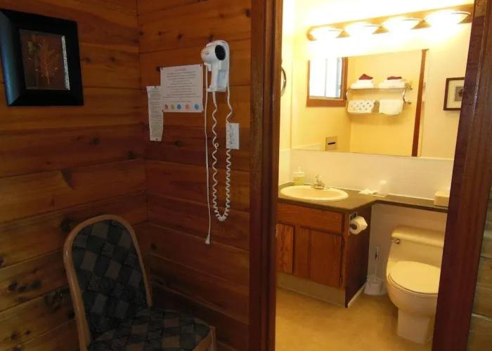 Rocky Mountain Springs Lodge