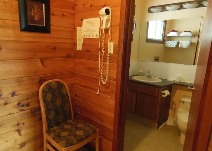 Rocky Mountain Springs Lodge