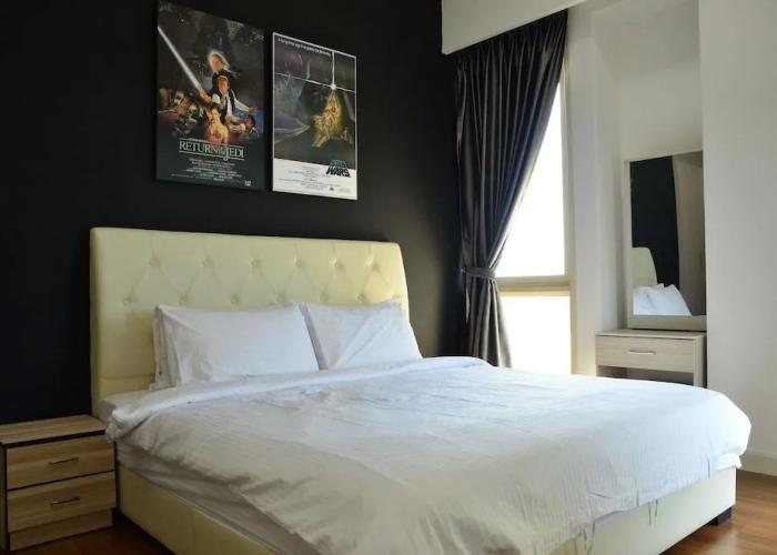 Holi Afiniti Themed Suites
