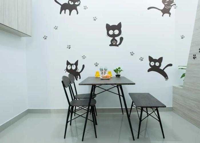 Ezzyhome Medini
