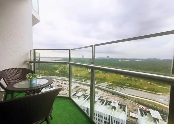 Almas Suites Puteri Harbour