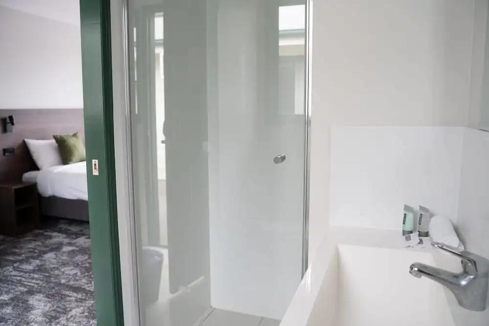 фото Wallaby Hotel