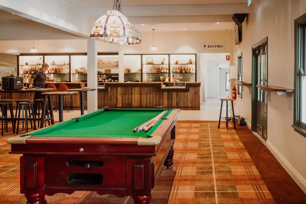 фото Wallaby Hotel