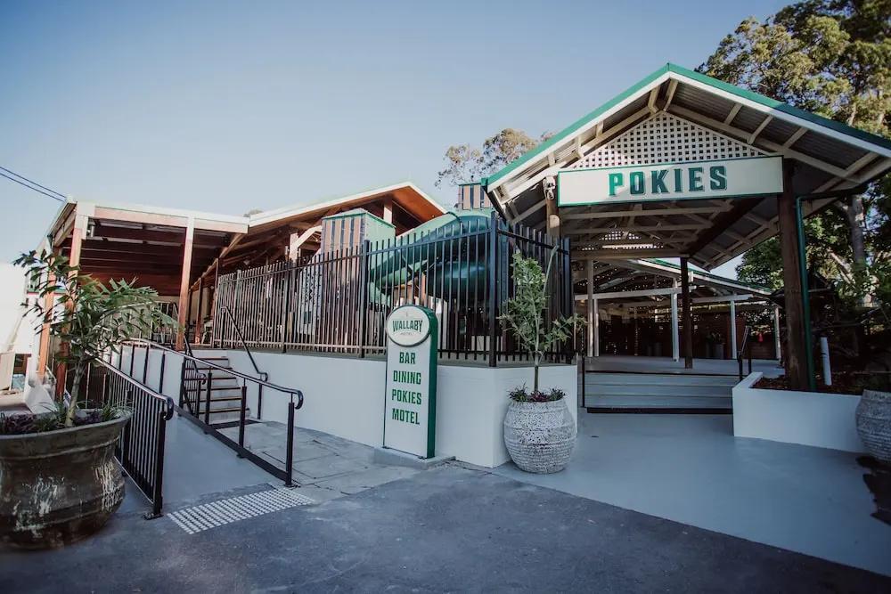 фото Wallaby Hotel