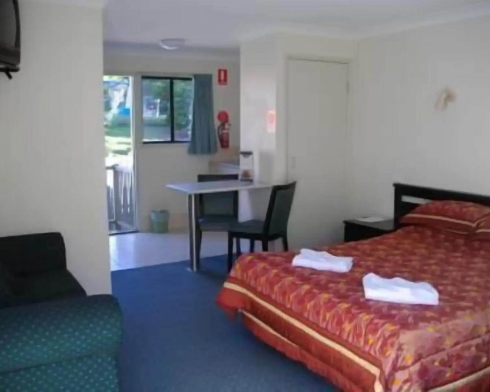 фото Wallaby Hotel