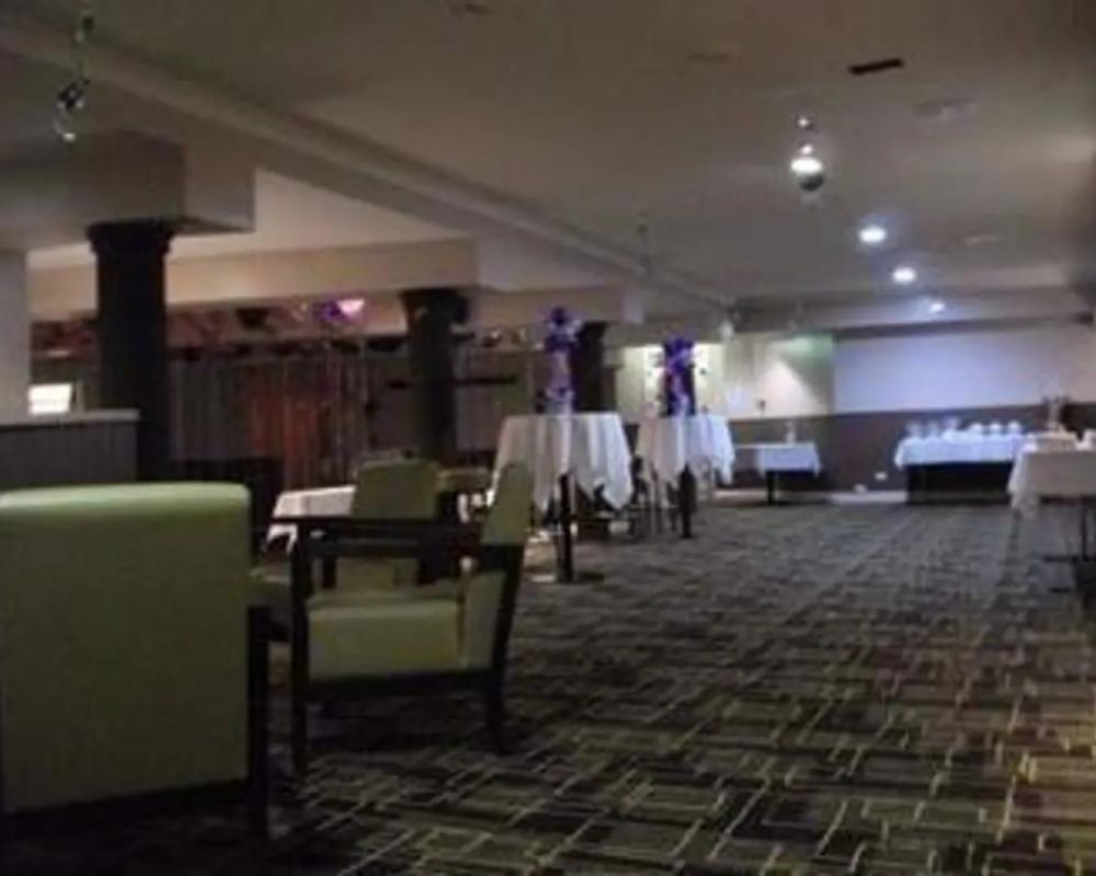 фото Wallaby Hotel
