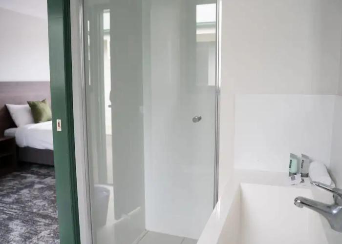 Wallaby Hotel
