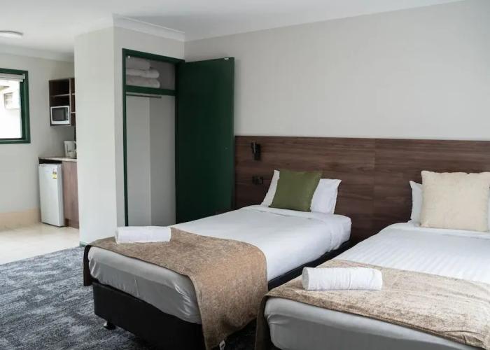 Wallaby Hotel