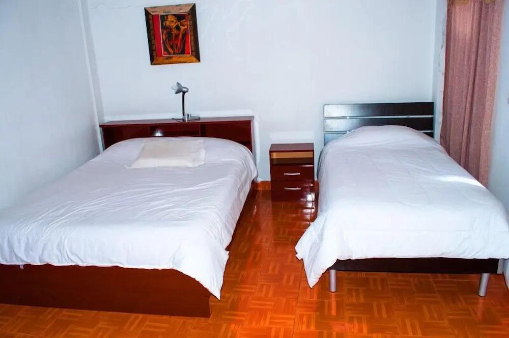 фото Hostal El Parque