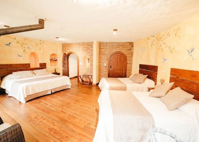 Hacienda Las Cuevas Terra Lodge