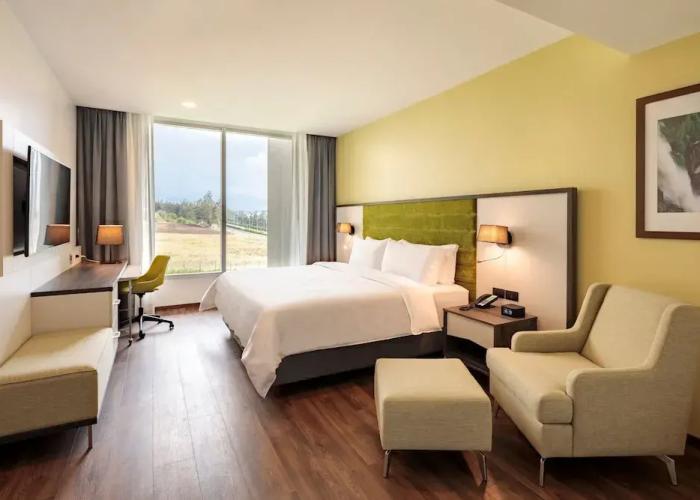 Holiday Inn Quito Airport