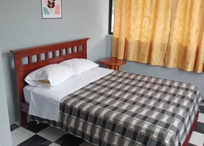 Tena - 4 Beds - Sleeps 12 - Pet Friendly - Hot Tub