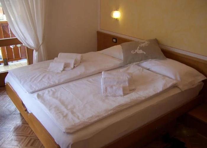 Alpen Hotel Rabbi