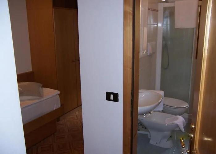 Alpen Hotel Rabbi